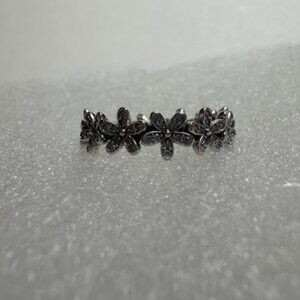 Pandora Daisies Ring Size 7.5